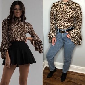 Gracia leopard high neck ruffle sleeve blouse M